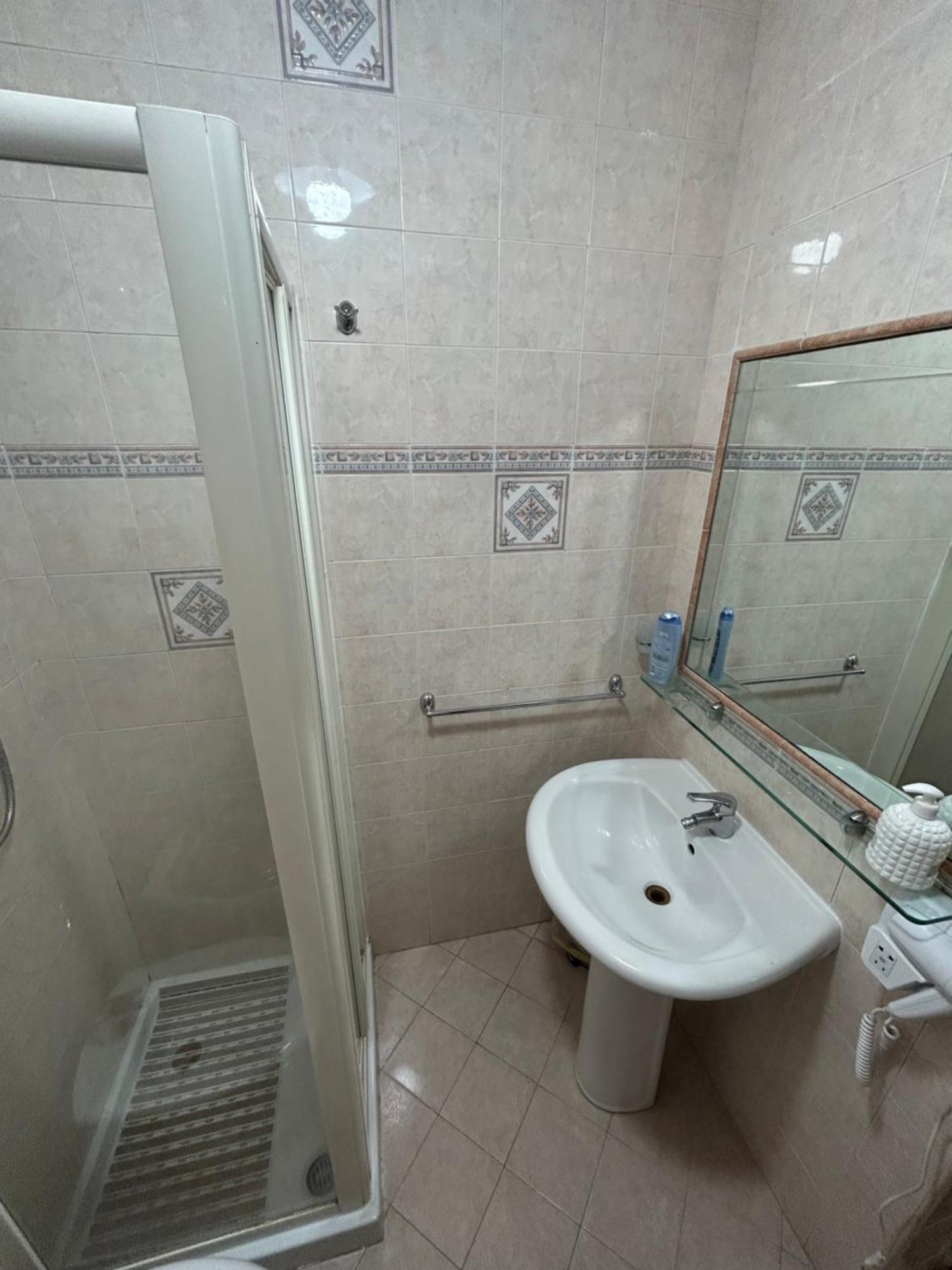 Appartement Dora House Valentino à Naples Extérieur photo